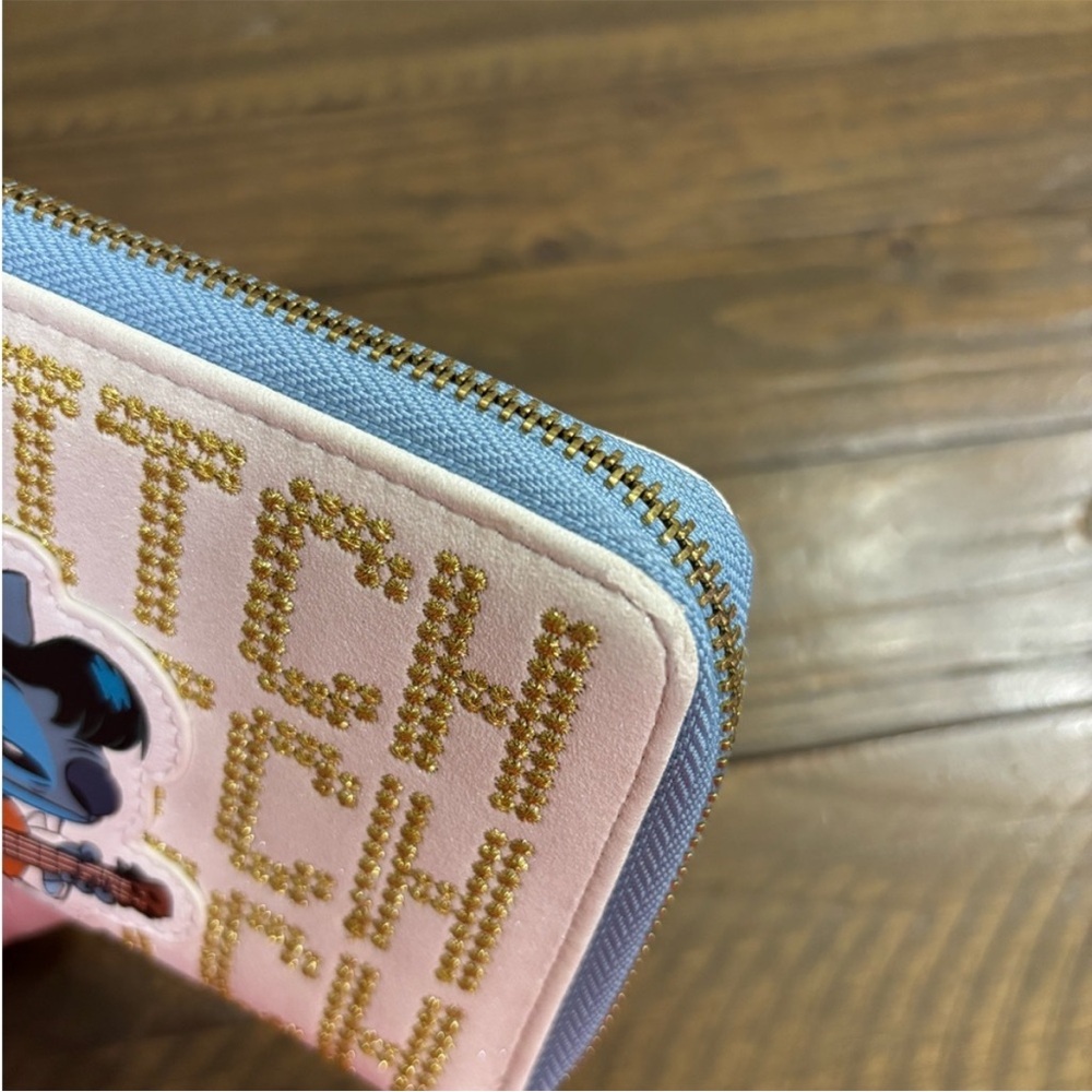 Project: Lounge-fly Blue/Gold Stitch Wallet